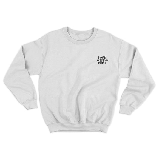 Sweater 'Left of the Dial' • Klein zwart logo borst